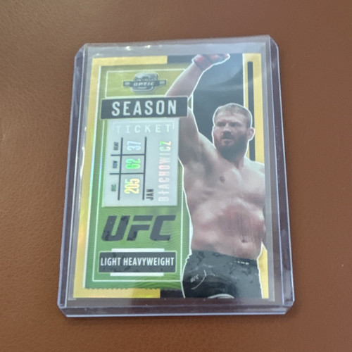 Panini 2021 ufc contenders - 2021,